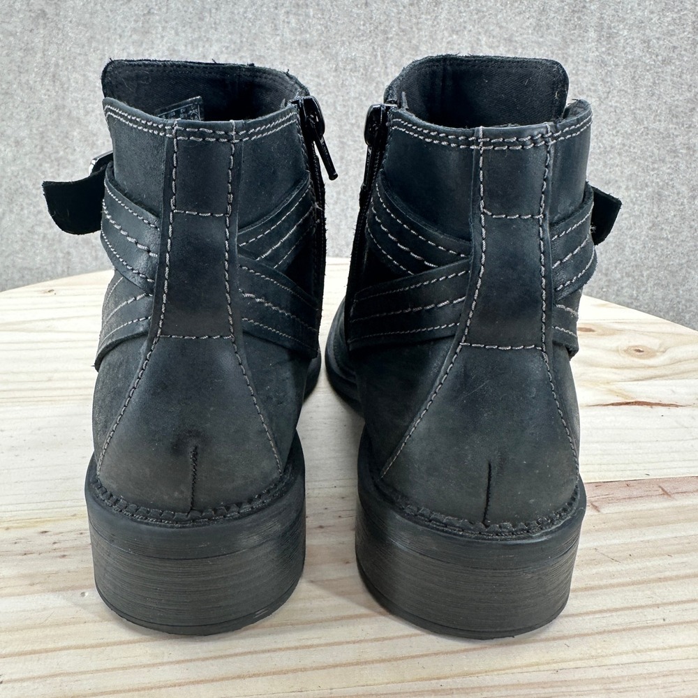 Clarks Maye Ankle Boots 8.5 Charcoal Leather Buckle Zip Comfort Nubuck Leather - Picture 4 of 14